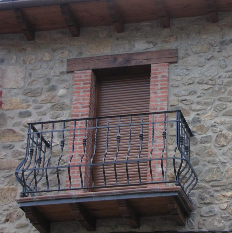 Casa Rural La Altanera Barniedo de la Reina Bagian luar foto