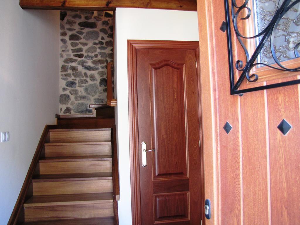 Casa Rural La Altanera Barniedo de la Reina Bagian luar foto